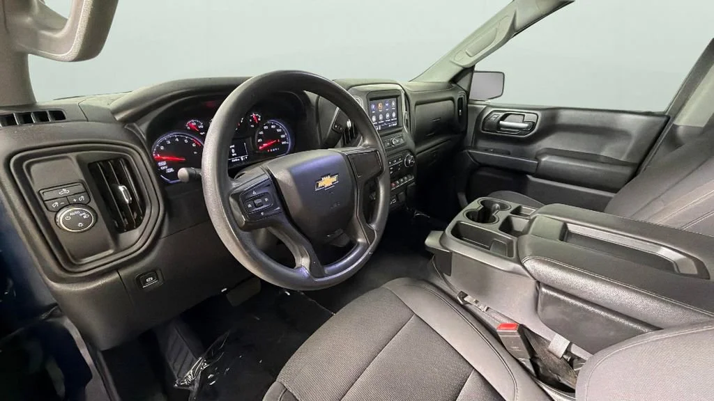 Used 2021 NORTHSKY BLUE METALLIC Chevrolet Custom image 18