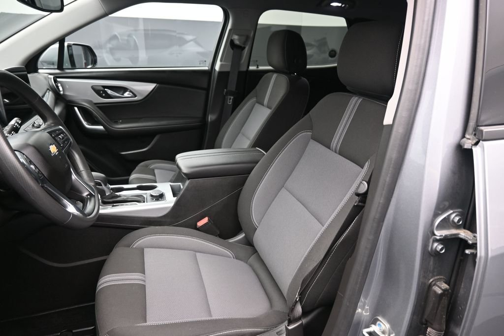 Used 2024 Gray Chevrolet LT image 19