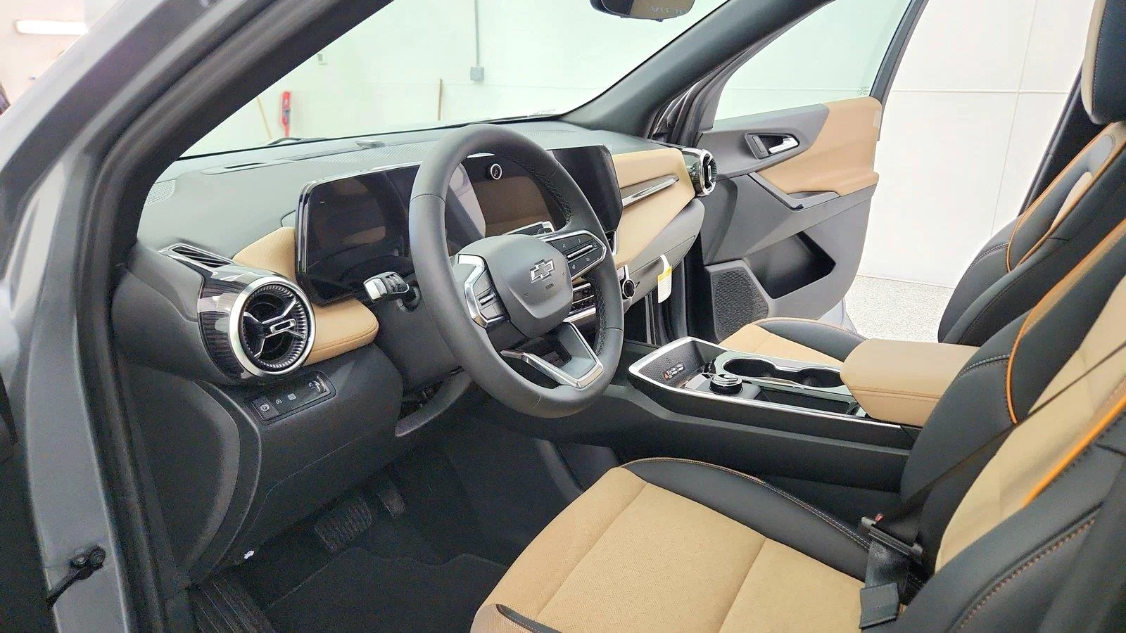 2027 Chevrolet Equinox ACTIV - Photo 14