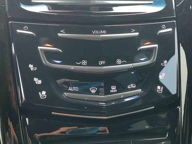 Used 2019 White Cadillac Premium Luxury image 16