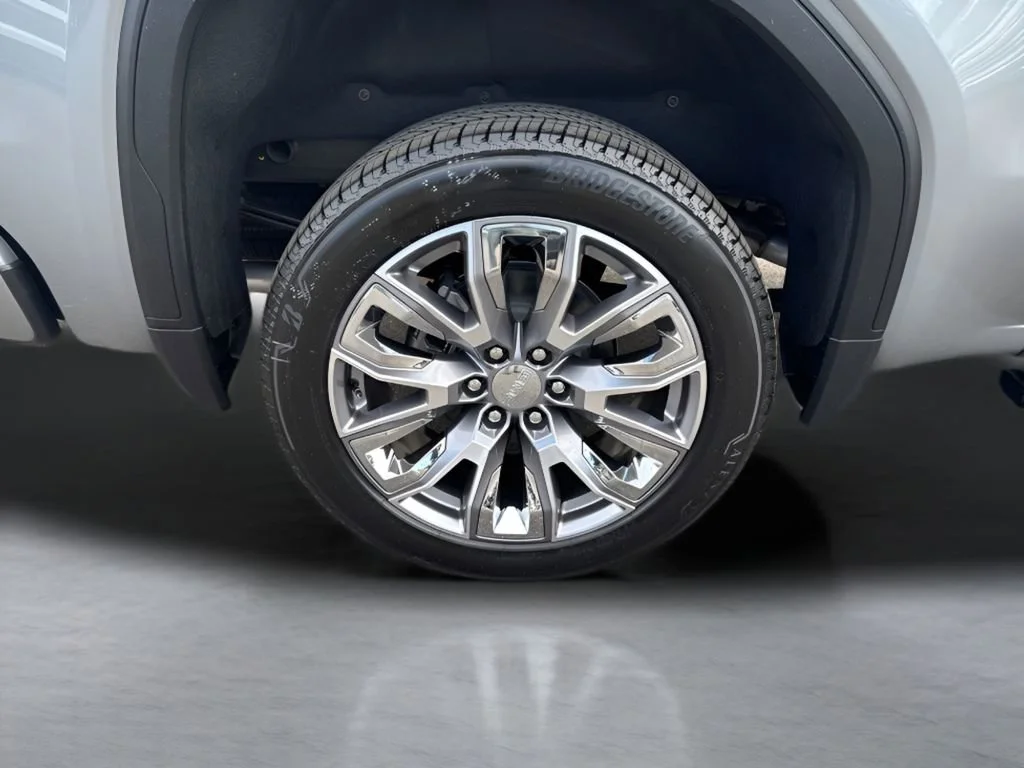 Used 2026 Sterling Metallic GMC Denali image 39
