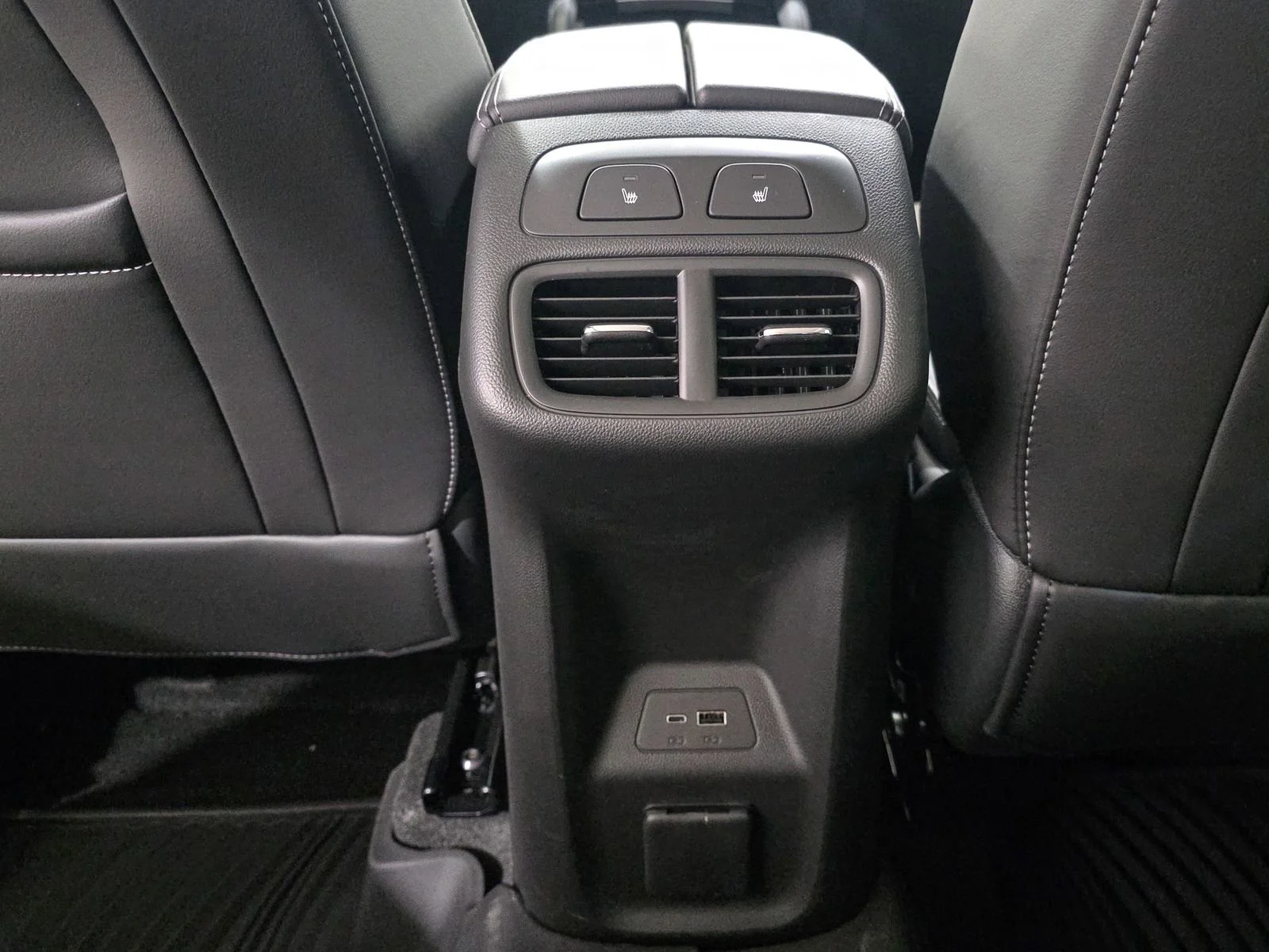 2026 Buick Envision Avenir - Photo 23