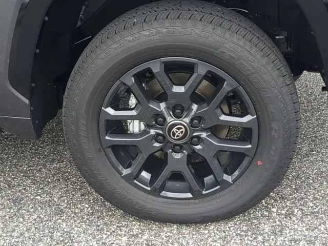 New 2026 Magnetic Gray Metallic Toyota Platinum image 11