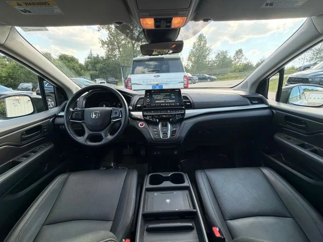 2025 Honda Odyssey EX-L - Photo 19
