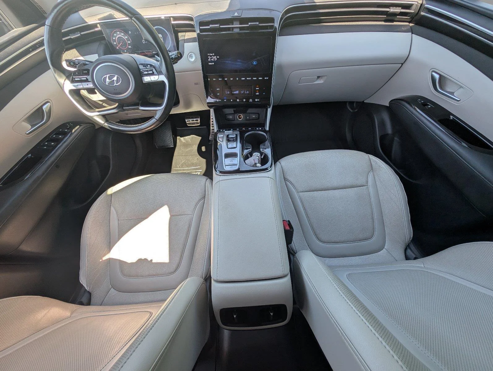 Used 2024 Black Pearl Hyundai Limited image 36