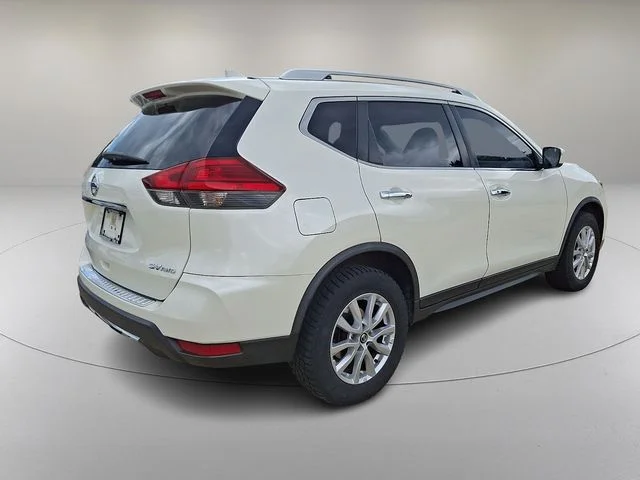 Used 2017 White Nissan SV image 11