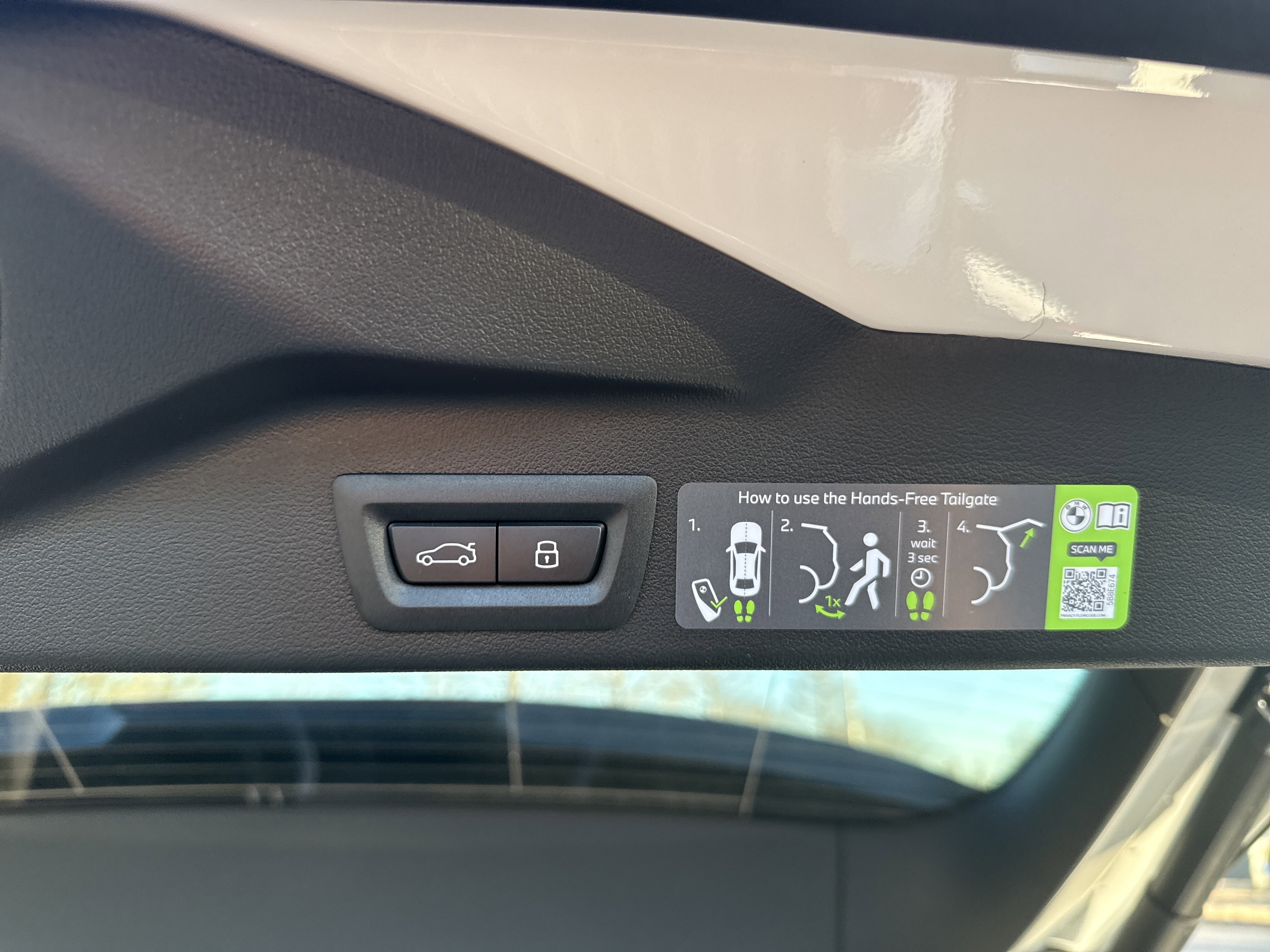 New 2026 0300 Alpine White BMW xDrive40i image 24