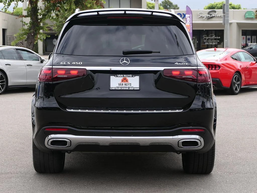 Used 2025 Black Mercedes-Benz GLS 450 image 5