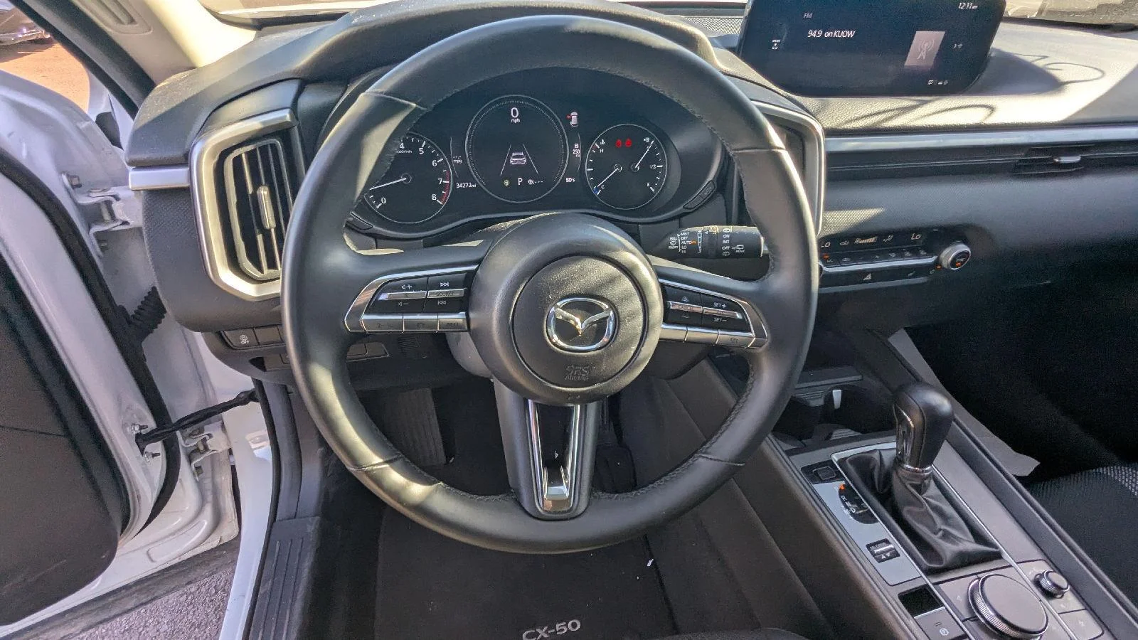Certified Used 2025 Wind Chill Pearl Mazda 2.5 S Preferred Package image 15