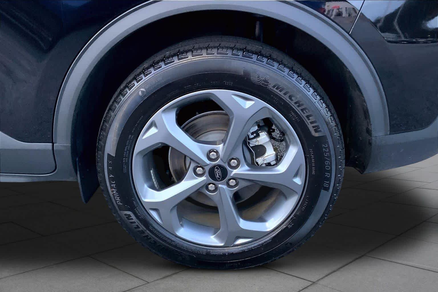 Used 2025 Agate Black Ford ST-Line image 11