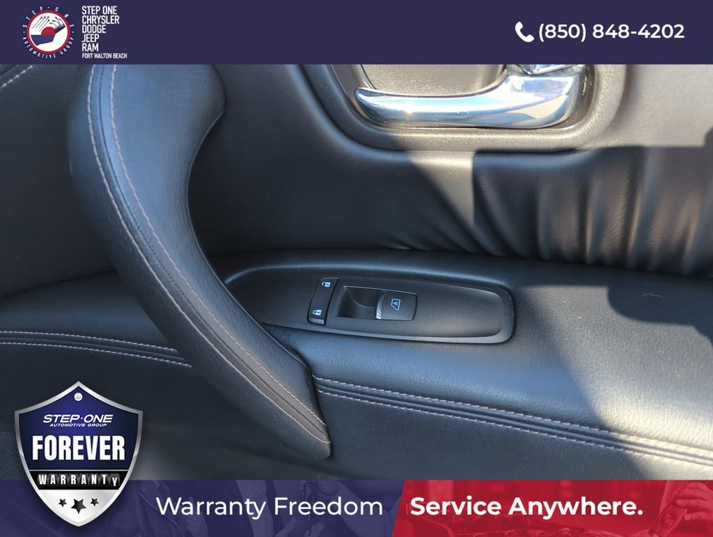 Used 2023 Gray Nissan Platinum image 39
