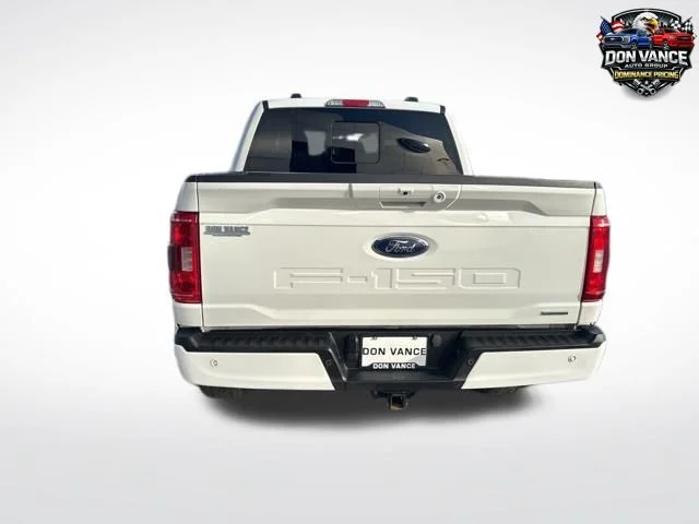 Used 2023 Blue Ford XLT image 9