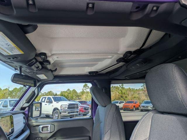 New 2026 Reign Jeep Sport image 18