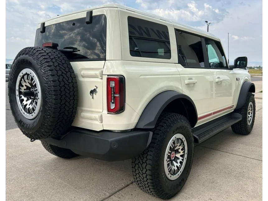 New 2026 Wimbledon White Ford Outer Banks® image 25