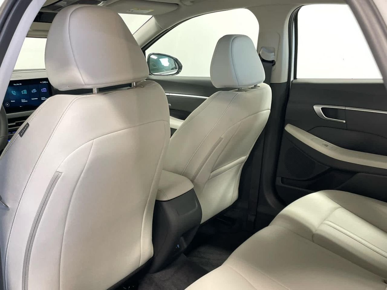 2026 Hyundai Sonata SEL - Photo 22