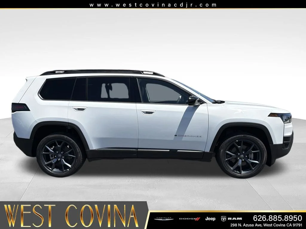 New 2026 Bright White Clear-Coat Exterior Paint Jeep  image 6