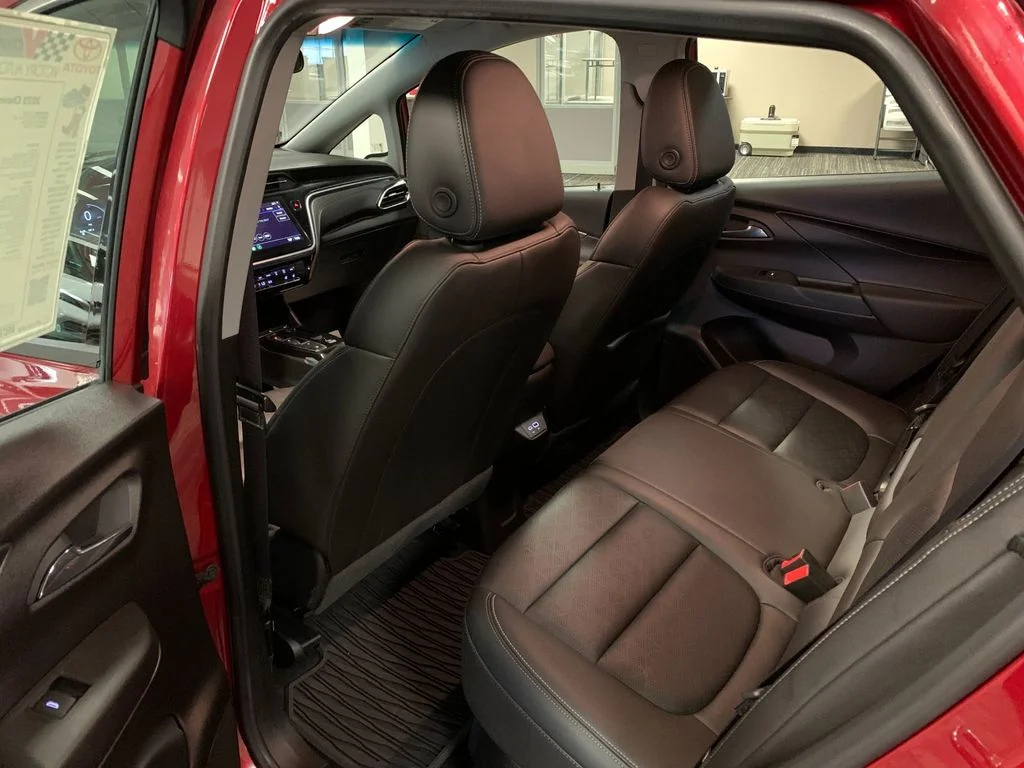 Used 2023 Red Chevrolet 2LT image 14