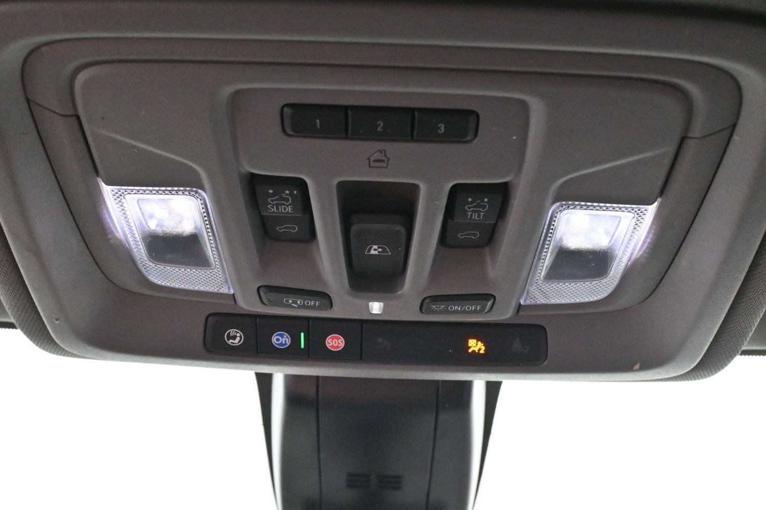Used 2022 Hunter Metallic GMC Denali image 28