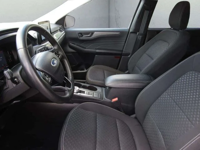 Used 2023 Oxford White Ford Active image 15