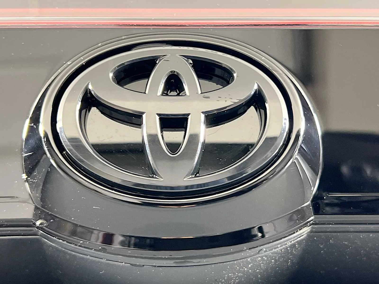 2026 Toyota C-HR SE - Photo 19