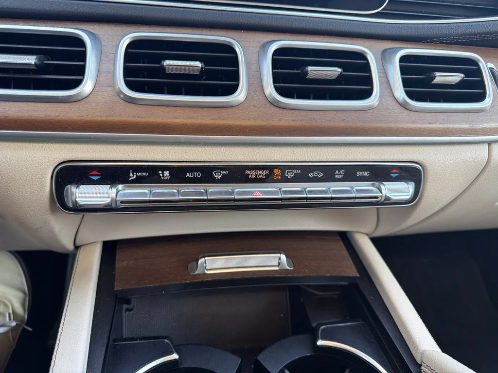 Used 2022 White Mercedes-Benz GLS 450 image 16