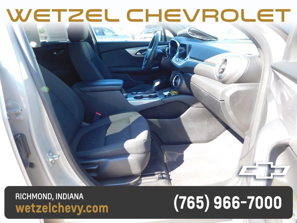 Used 2021 Gray Chevrolet LT image 17