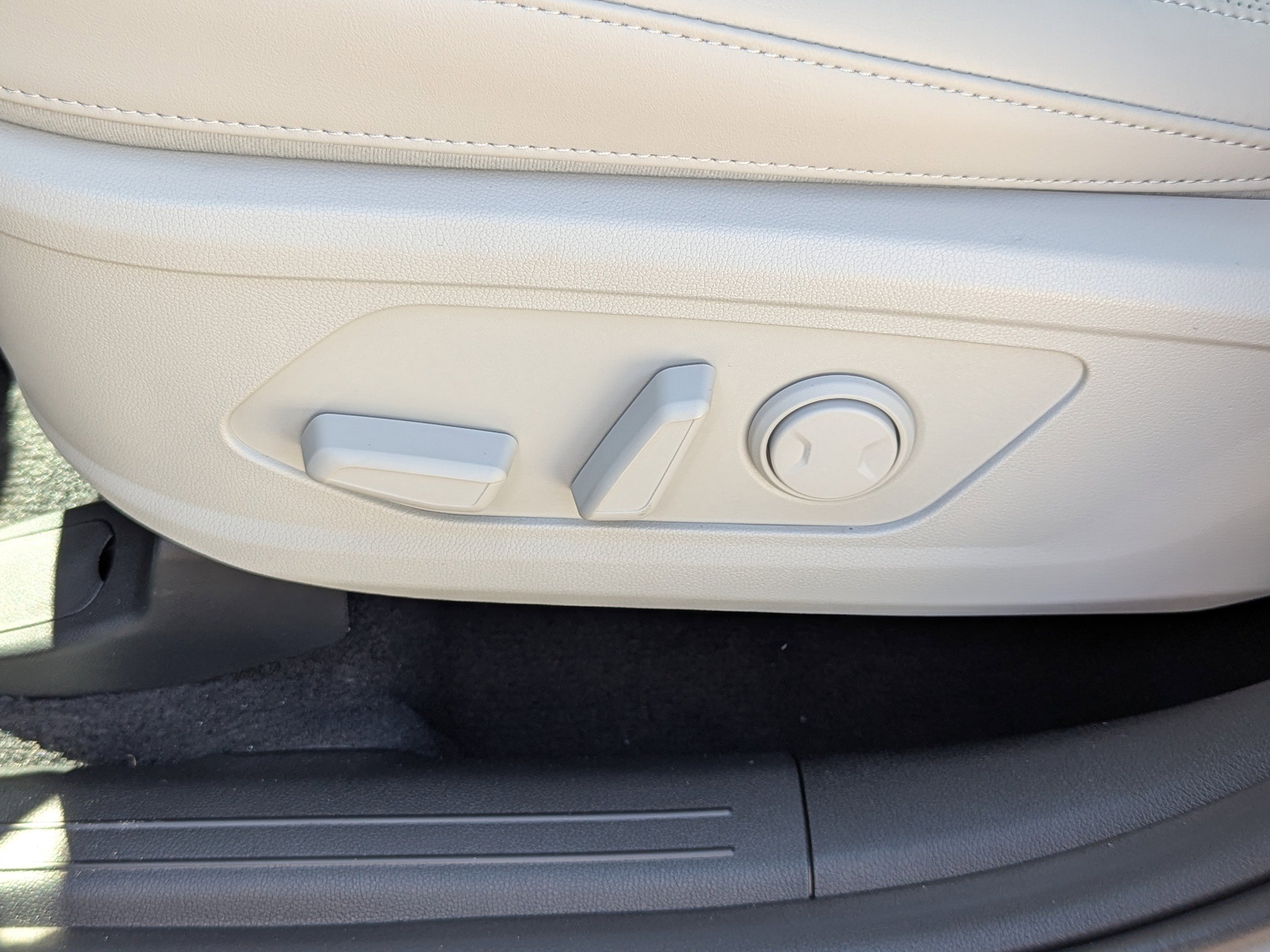 2026 Kia Sorento S - Photo 19