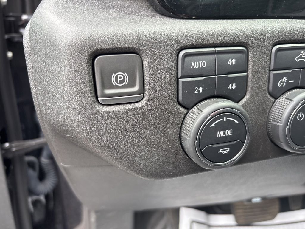 Used 2024 Gray Chevrolet LT image 26
