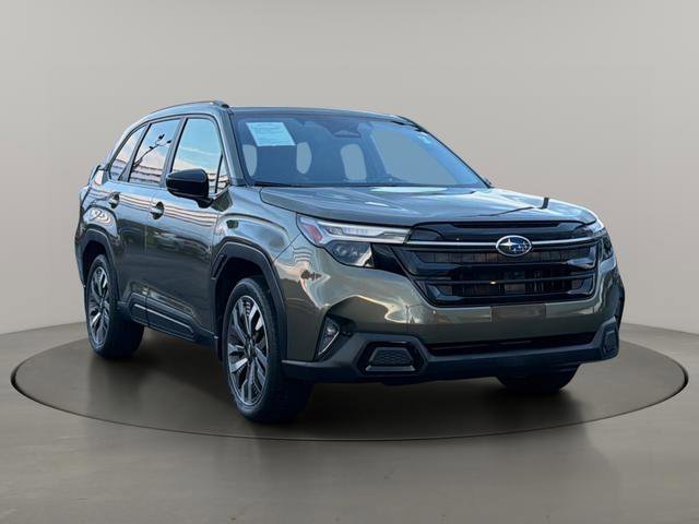 2025 Subaru Forester Touring's photo