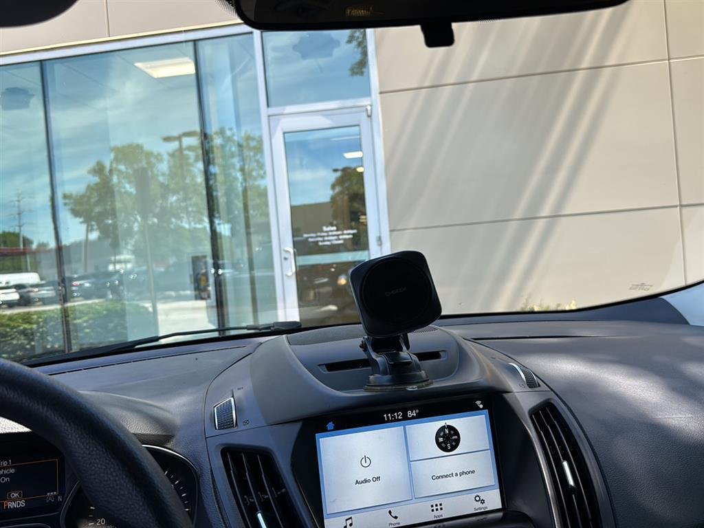 Used 2018 Shadow Black Ford SE image 2
