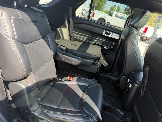 Used 2023 White Metallic Ford ST image 34