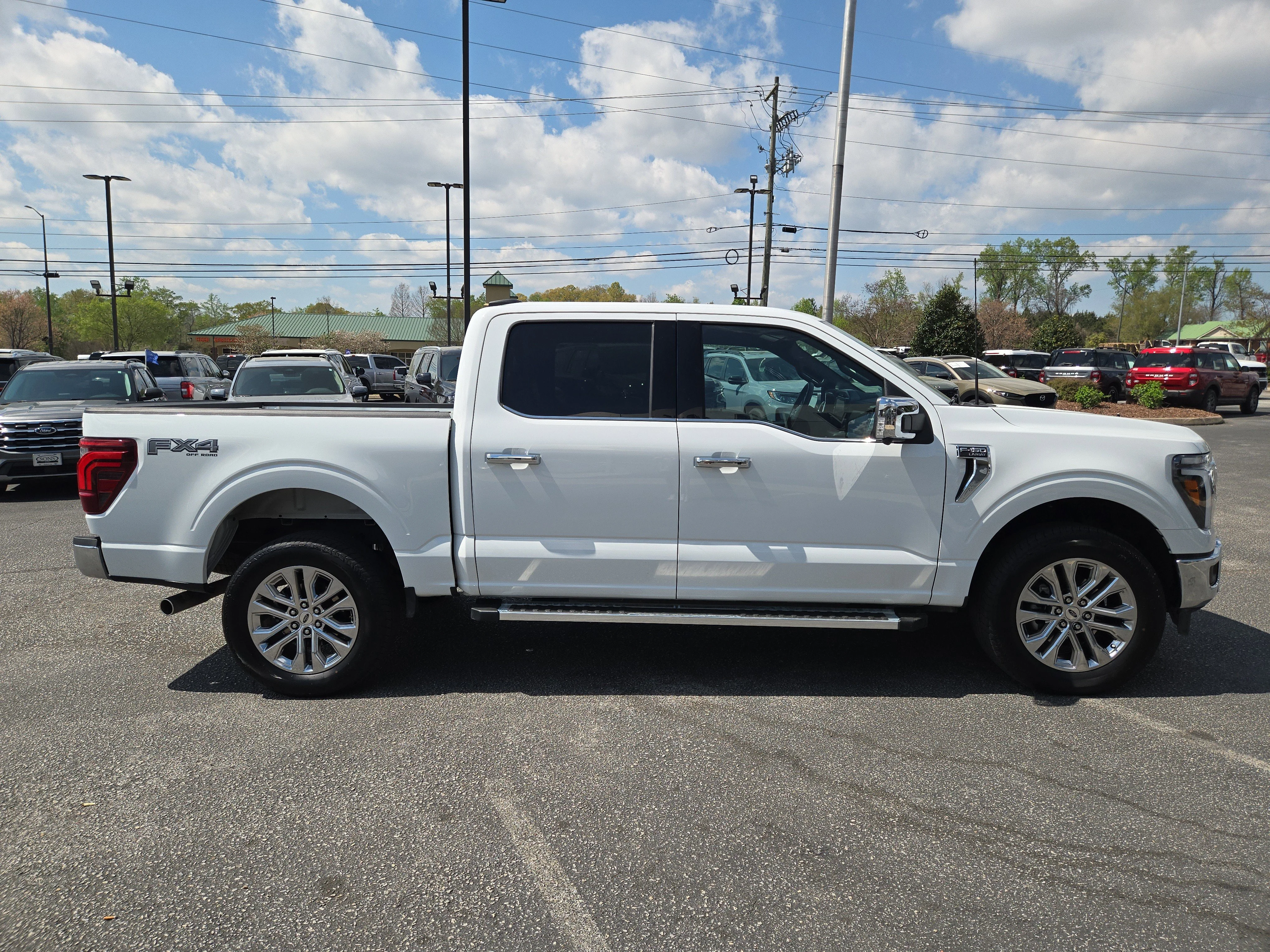 Used 2025 Oxford White Ford LARIAT image 6