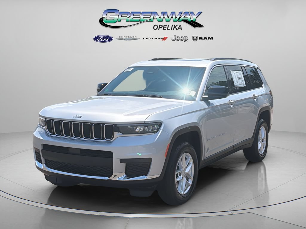 New 2026 Silver Jeep Laredo image 3