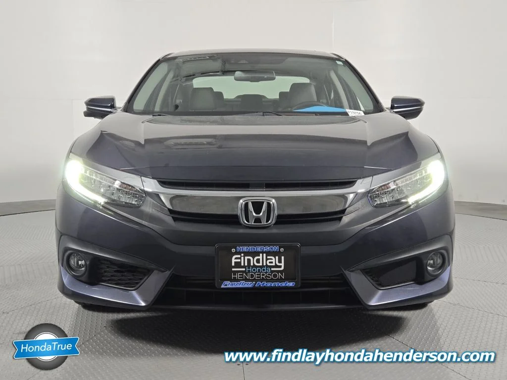 2018 Honda Civic Touring - Photo 8