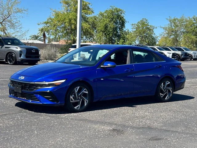 2024 Hyundai Elantra Limited