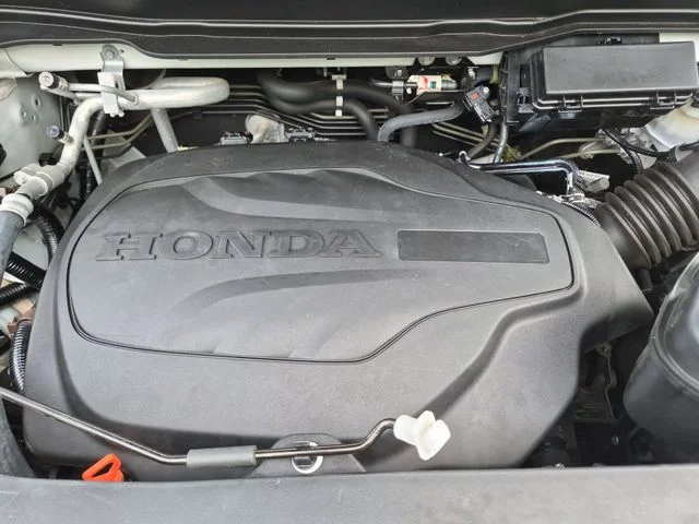 Used 2022 White Honda Sport image 25