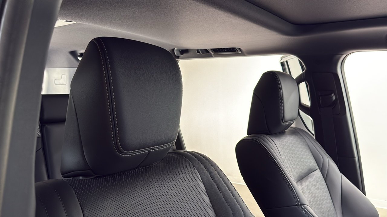 Certified Used 2027  Toyota Base image 19