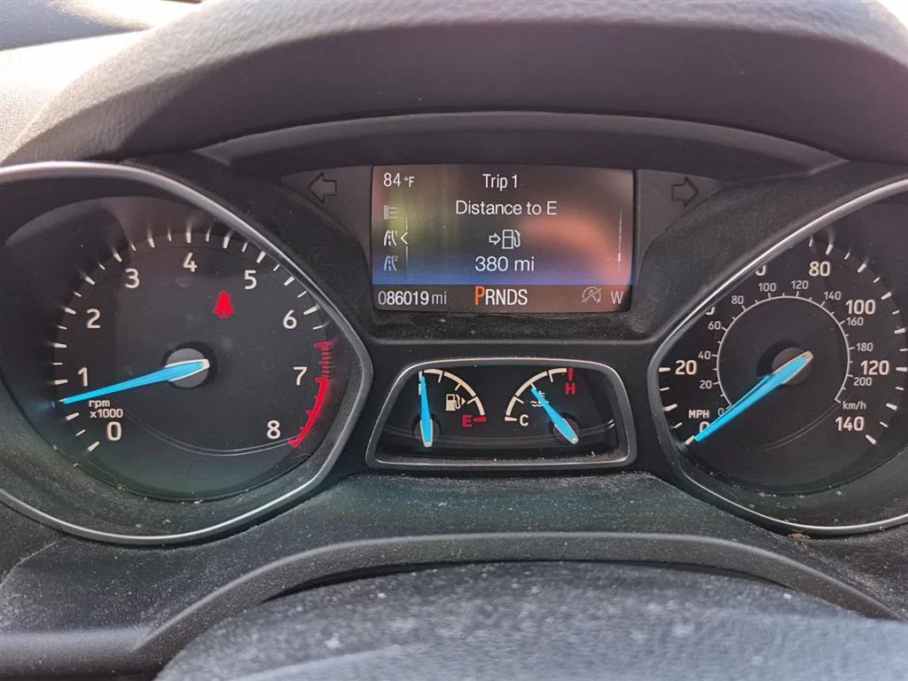 Used 2019 Ingot Silver Ford SE image 6