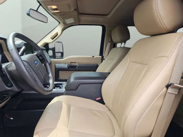 Used 2015 Blue Ford Lariat image 31