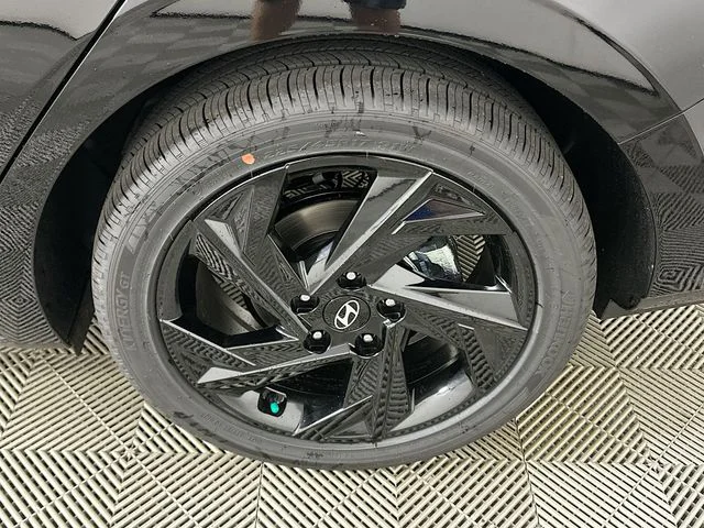 New 2026 Black Hyundai SEL Sport image 20