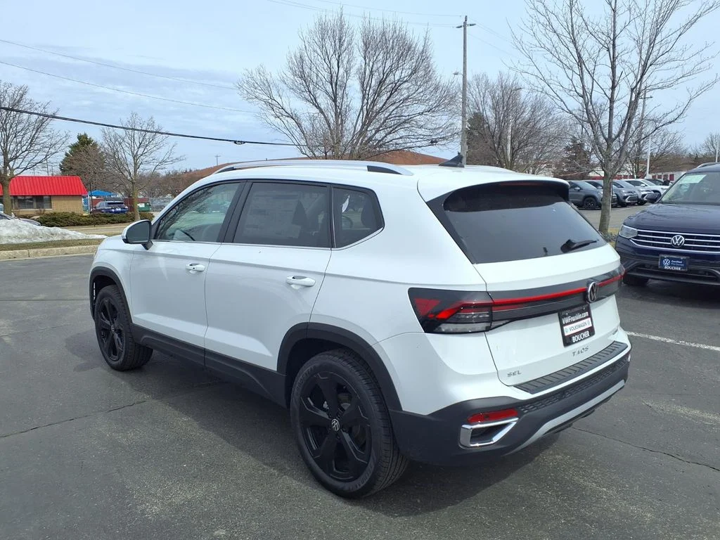 New 2026 Pure White Volkswagen 1.5T SEL image 4