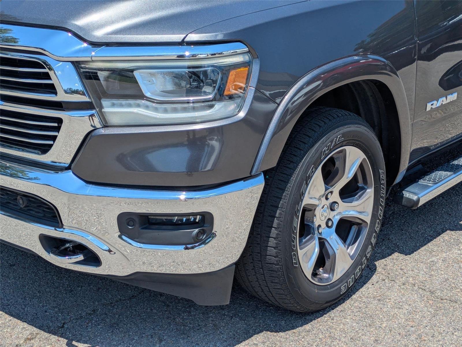 Used 2020 Granite Crystal Metallic Clearcoat Ram Laramie image 9