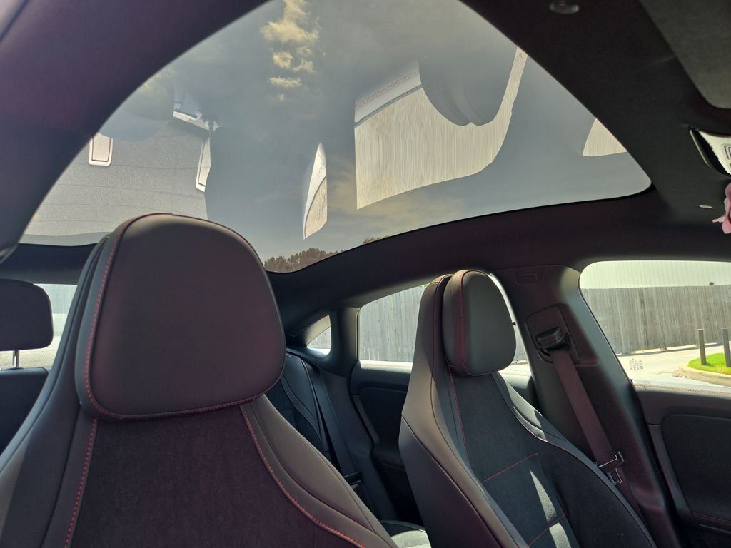 New 2027 Gray Mercedes-Benz CLA 220 image 18