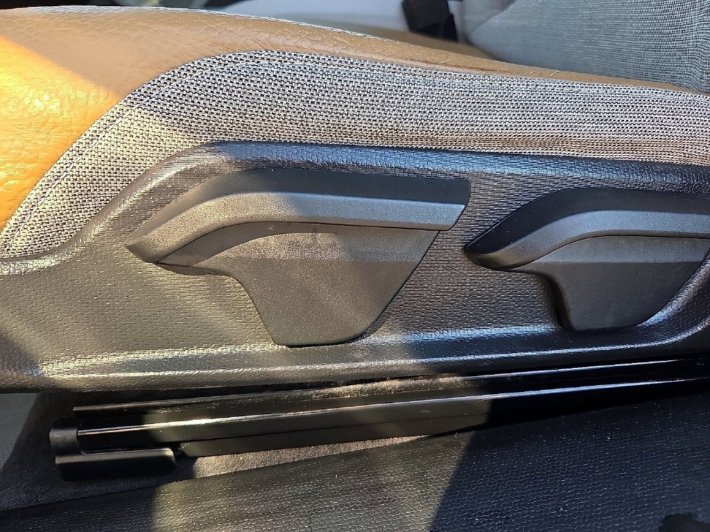 Used 2017 Gray BMW 94Ah image 13