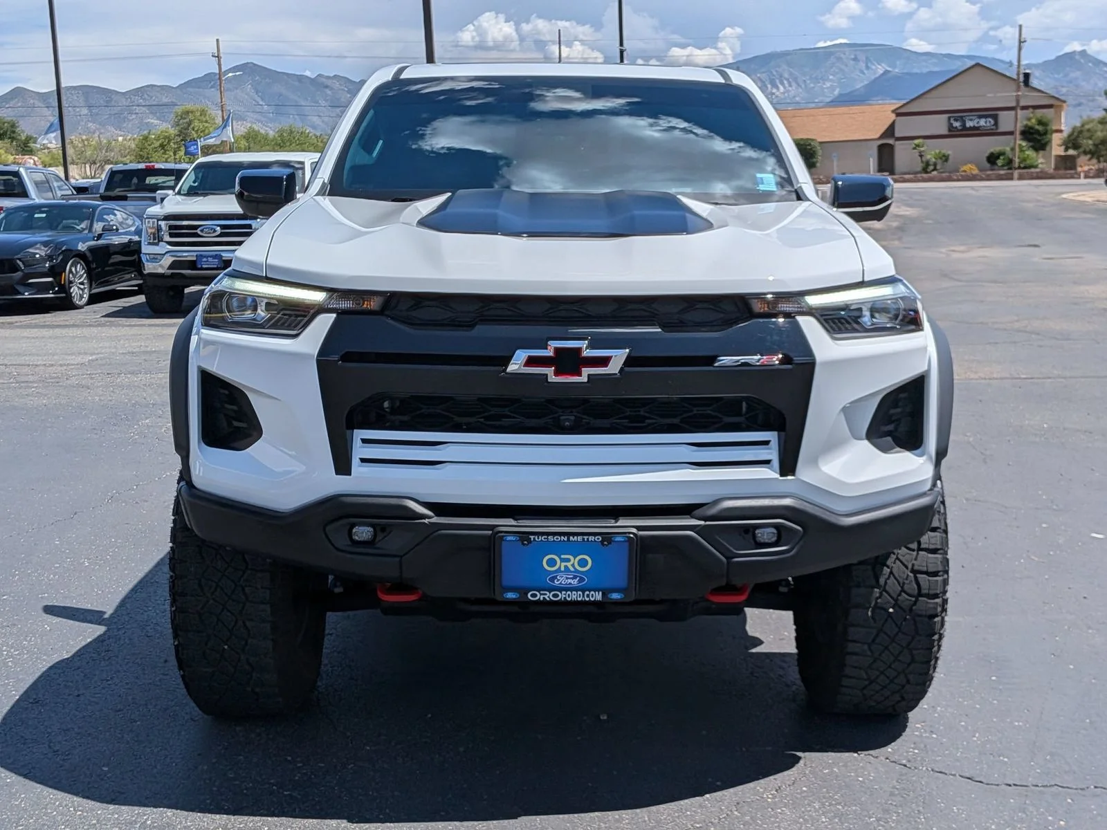 Used 2024 White Chevrolet ZR2 image 2