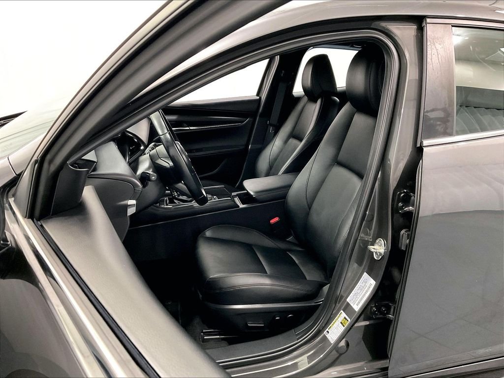 Used 2022 Machine Gray Metallic Mazda Preferred image 10