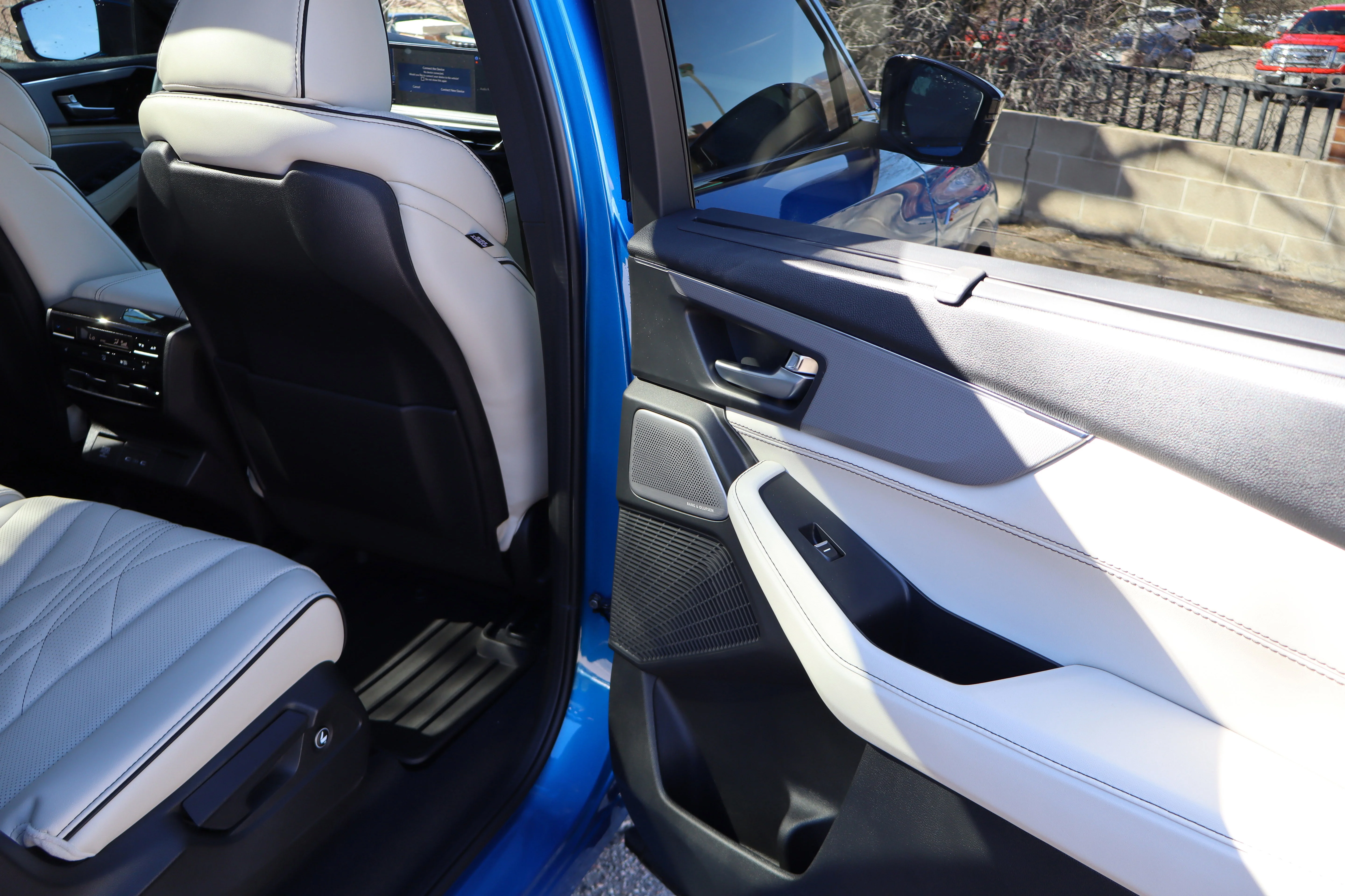 New 2026 Double Apex Blue Pearl Acura w/A-Spec Advance Package image 32