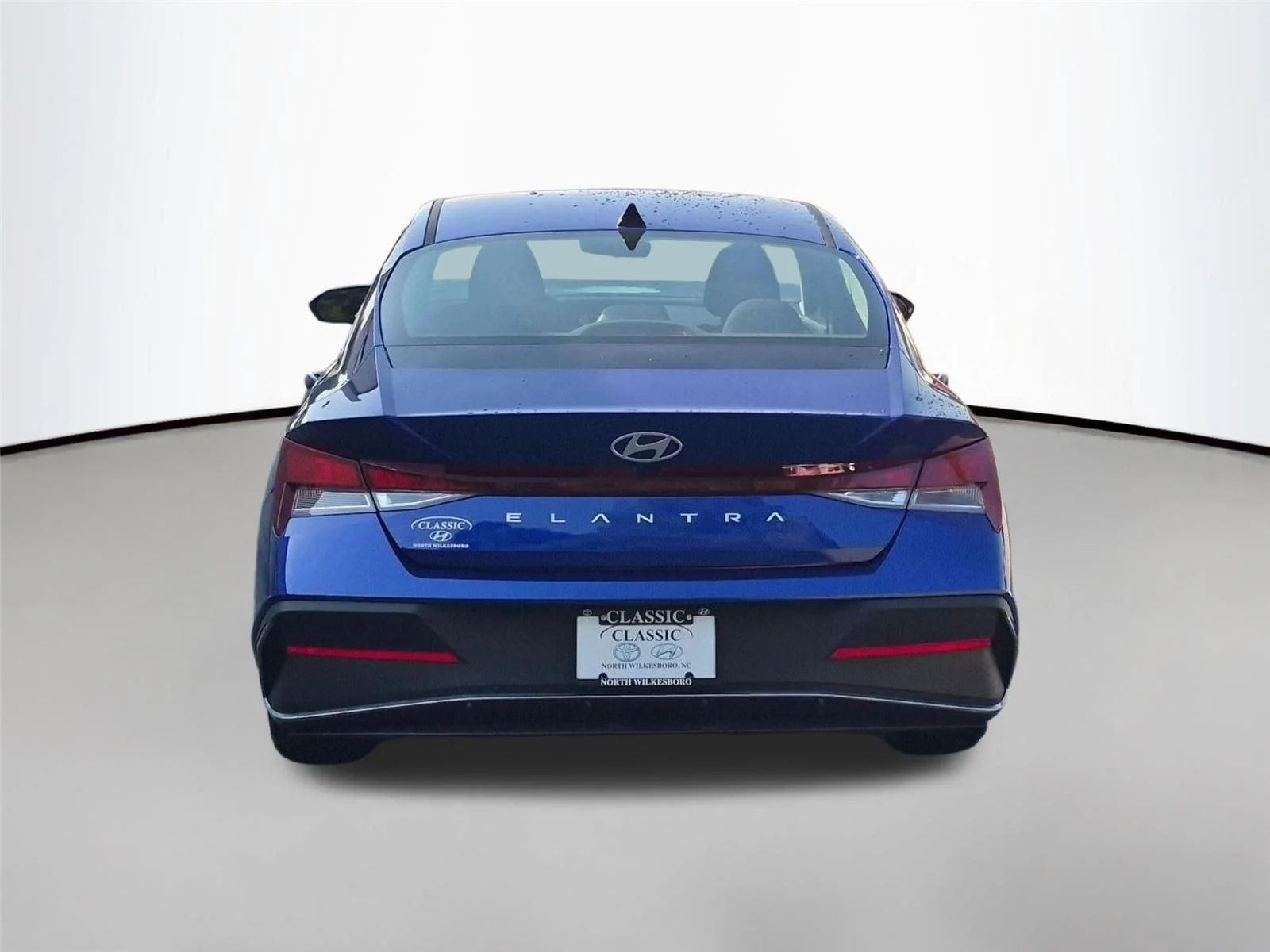 Used 2024 Intense Blue Hyundai SEL image 4