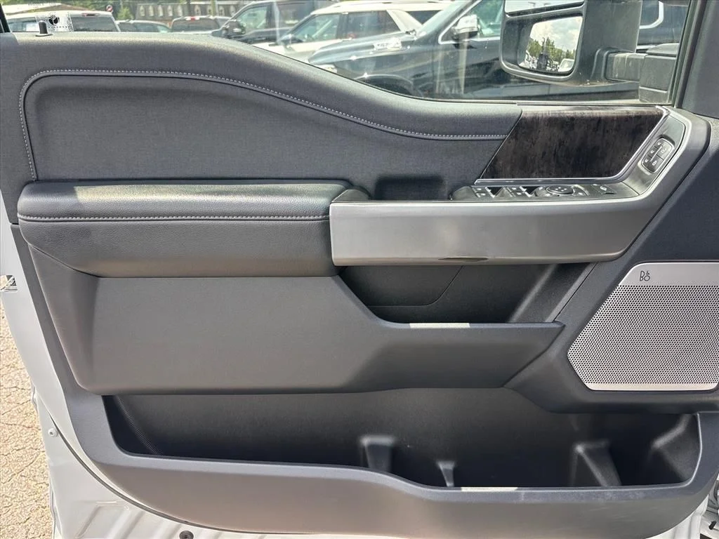 Used 2025 Gray Ford Lariat image 25