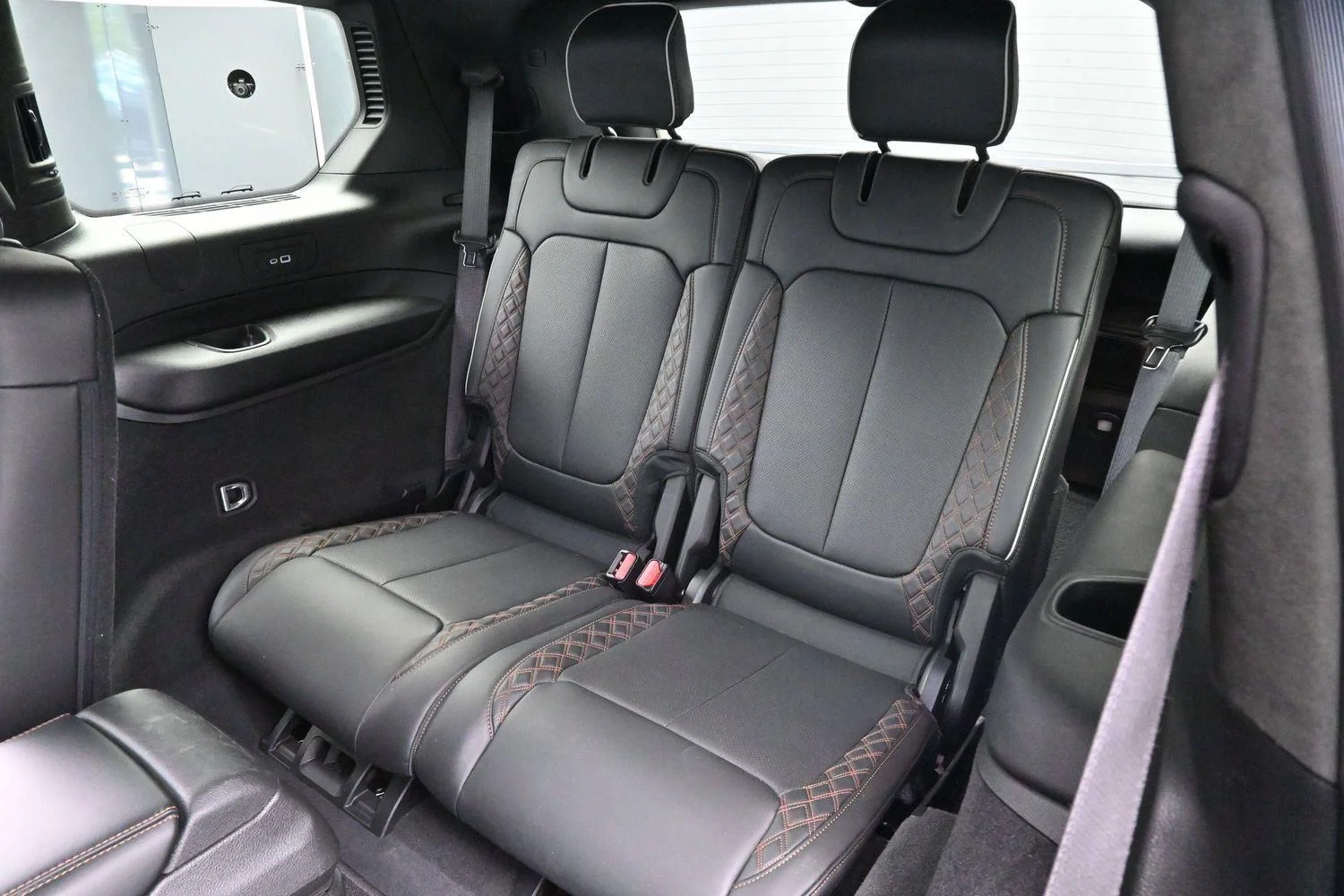 Used 2023 Silver Zynith Jeep Summit Reserve image 33